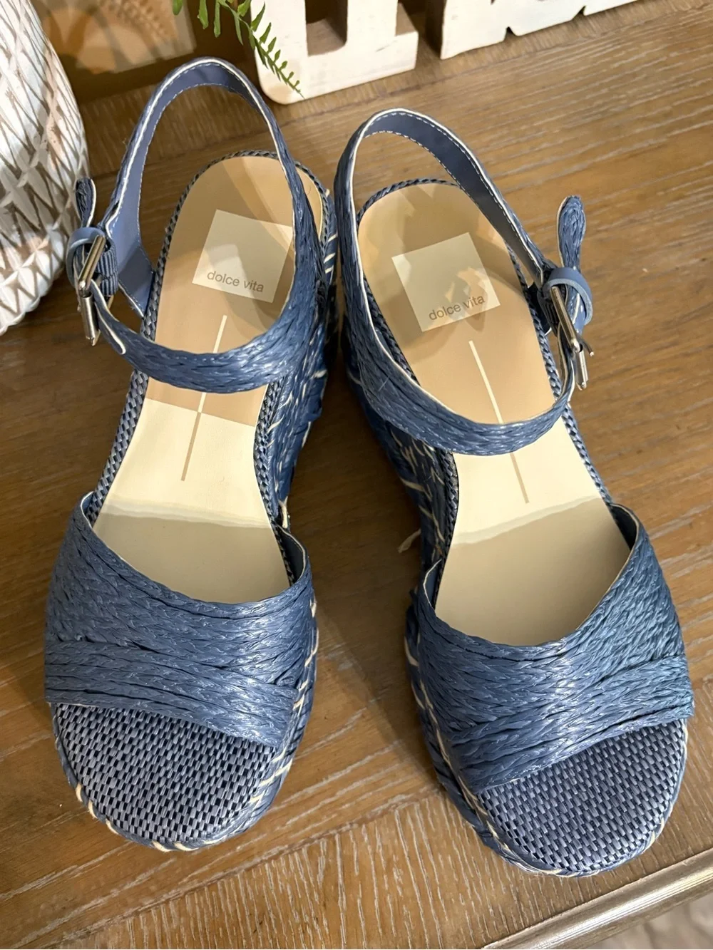 DOLCE VITA women's tiago platform raffia sandals in blue Size 7